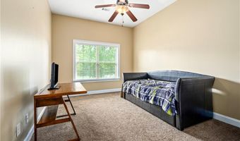662 BANBURY St, Auburn, AL 36832