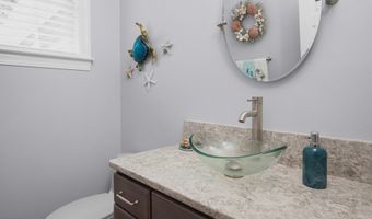 555 Dawson Creek Dr, Arapahoe, NC 28510