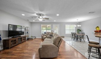 701 W 8th St, Bay Minette, AL 36507