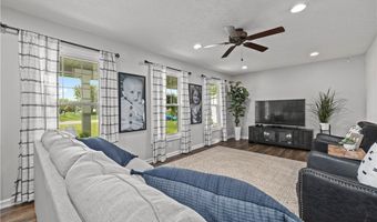435 Berry Ridge Dr, Amherst, OH 44001