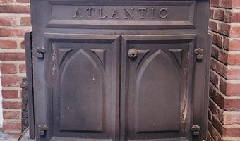 14 Getchell St, Bath, ME 04530