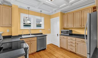 115 Shepley St, Auburn, ME 04210