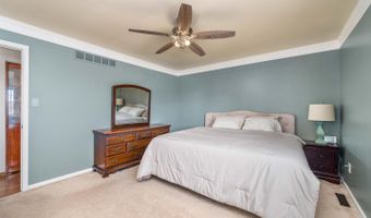 4 HAWKINS Ct, Bear, DE 19701