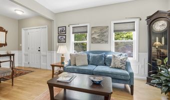 73 Gray St A, Billerica, MA 01821