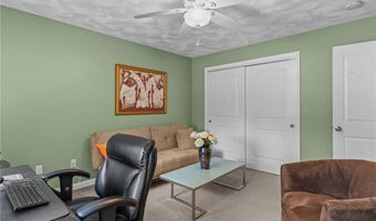 76 Lakehurst Dr, Coventry, RI 02816