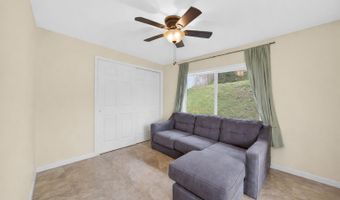 1342 Nanialii St, Kailua, HI 96734