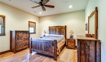 16159 Salem Church St NE, Alliance, OH 44601