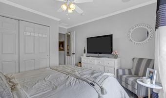 6 Surle Ct, Bayville, NJ 08721