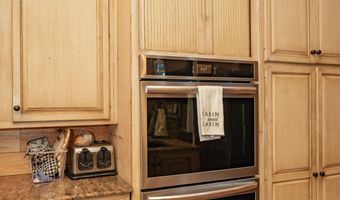 4978 S 11th Rd, Aldrich, MO 65601