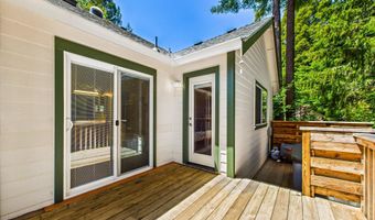 1002 Diamond Dr, Arcata, CA 95521