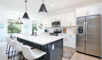 1600 Marina Cove Dr, Polk City, IA 50226
