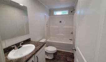 70 Shepherd Dr, Bangor, ME 04401