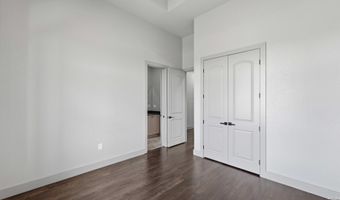 731 County Road 356, Adkins, TX 78101