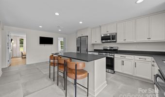 1511 Lisbon Ln, Charlotte, NC 28269