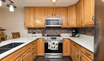 1538 Prairie Ct, Altoona, IA 50009