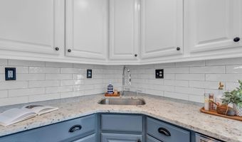 830 Dunlewy St, Asbury Park, NJ 07712