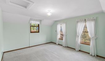 118 Main St, Arlington, WI 53911