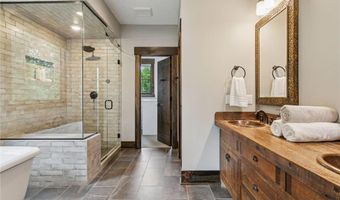 1099 Indian Trl S, Afton, MN 55001