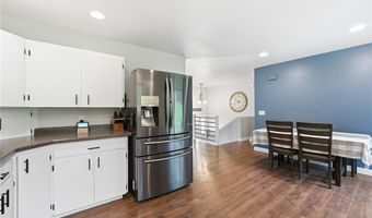 903 Roberts St, Altoona, WI 54720