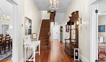 123 CORAL St, Beach Haven, NJ 08008