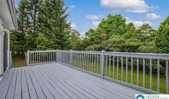 1842 Glacier Dr, Tunkhannock, PA 18610