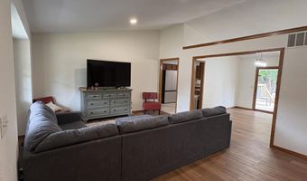 1009 Helen, Augusta, KS 67010