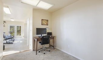 6 River Bluff Ct, Augusta, MO 63332