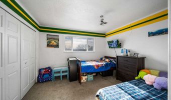 207 MESA Dr, Aztec, NM 87410