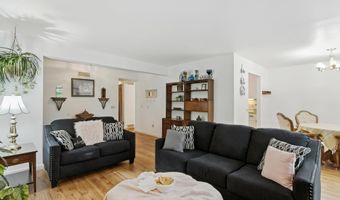 4465 Crescent Rd, Fitchburg, WI 53711