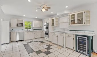 6023 WALHONDING Rd, Bethesda, MD 20816