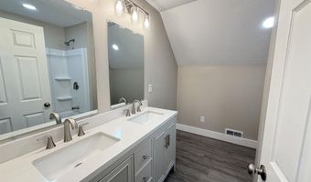 874 N Jackson St, Andrews, IN 46702