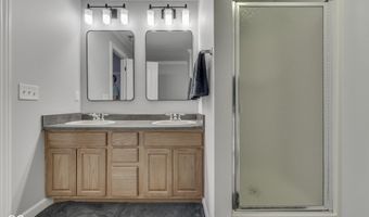 6719 Heritage Hill Dr, Indianapolis, IN 46237