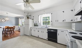 255 S Beverly Ave, Austintown, OH 44515