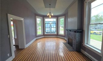 617 Parallel St, Atchison, KS 66002
