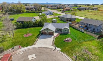 2120 Sierra Dr, Belle Fourche, SD 57717