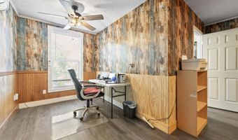 206 Main St, Bay St. Louis, MS 39520