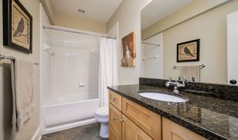 7505 MARBURY Rd, Bethesda, MD 20817