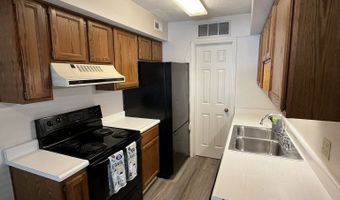 700 High St 106, Anderson, IN 46012