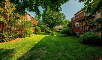 4218 Packard Rd 3, Ann Arbor, MI 48108