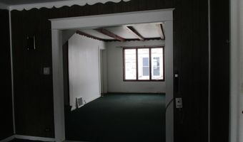 430 Bridge Ave, Alma, MI 48801