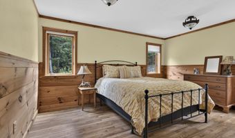 827 Mount Cardigan Rd, Alexandria, NH 03222