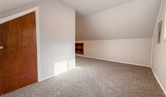 262 Idlewood Rd, Austintown, OH 44515