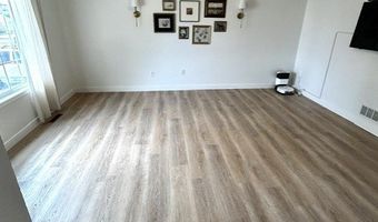 1415 Cedar Dr, Adel, IA 50003