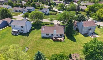 1148 Sawmill Ln, Algonquin, IL 60102