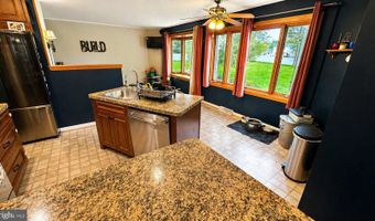 810 N LIMEKILN Pike, Ambler, PA 19002