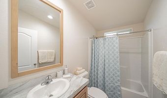 960 Cottage Ln, Blackfoot, ID 83221