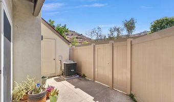 5825 E Creekside Ave 8, Orange, CA 92869