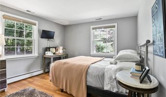 91 Cindyann Dr, East Greenwich, RI 02818