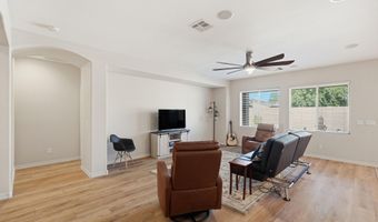 270 S SAN MARINO Loop, Casa Grande, AZ 85194