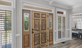 967 Five Points Rd, Barnesville, GA 30204